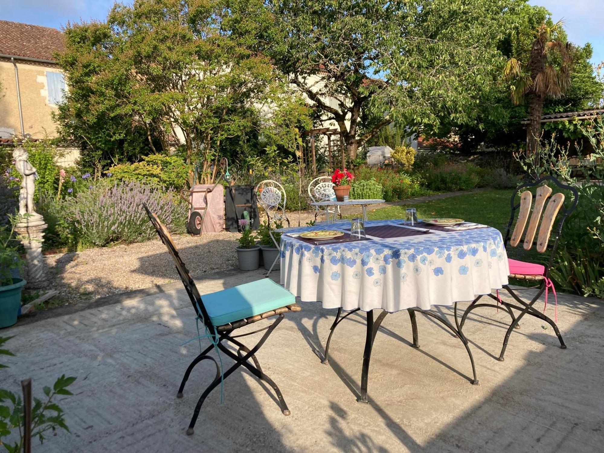 Bed and Breakfast Le Petit Cochon Valence-sur-Baïse Zewnętrze zdjęcie